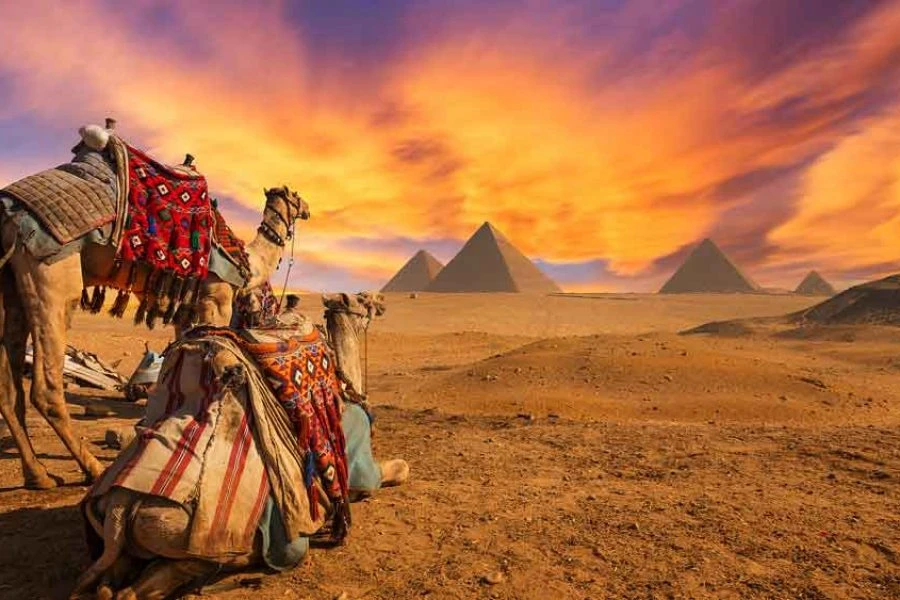The last remaining of the Seven Wonders of the ancient world, the great pyramids of Giza