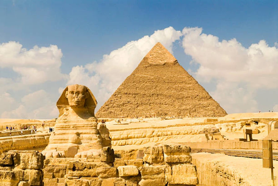 Giza Pyramids, Saqqara, with Boat Trip from Alexandria