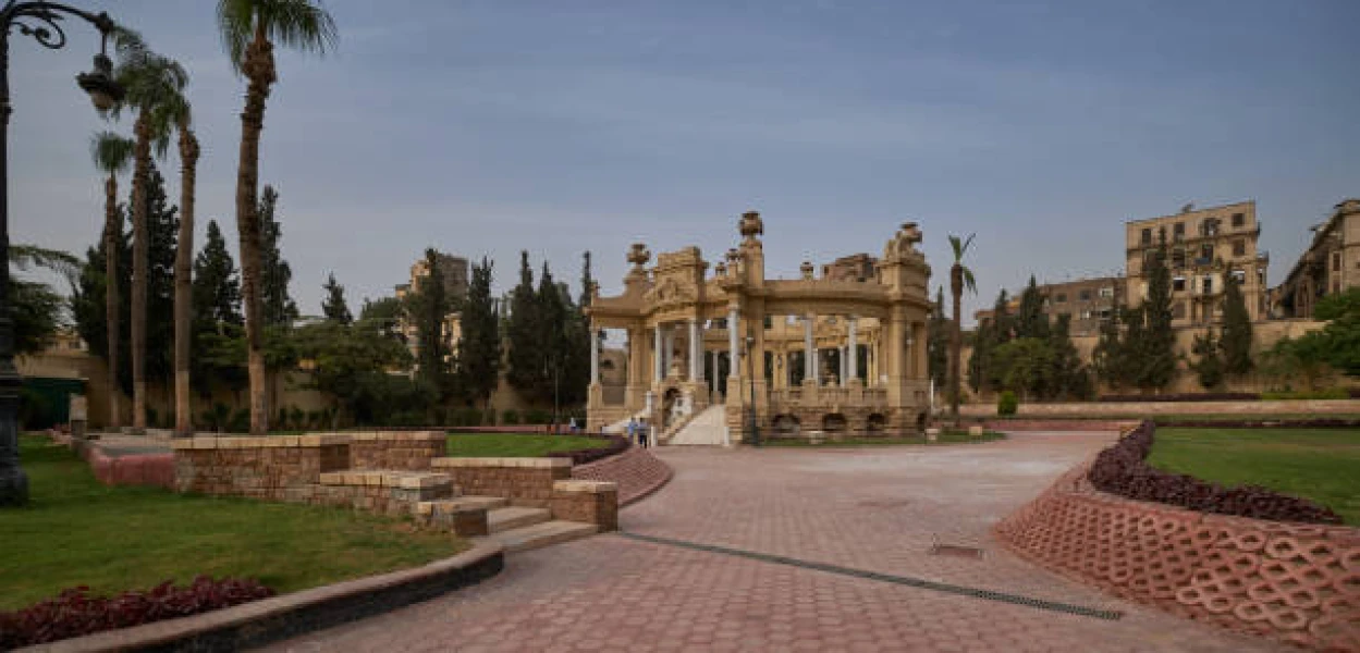 Half-Day Tour to Abdeen Palace in Cairo