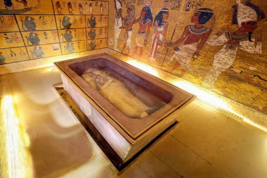 Inside pyramids pictures