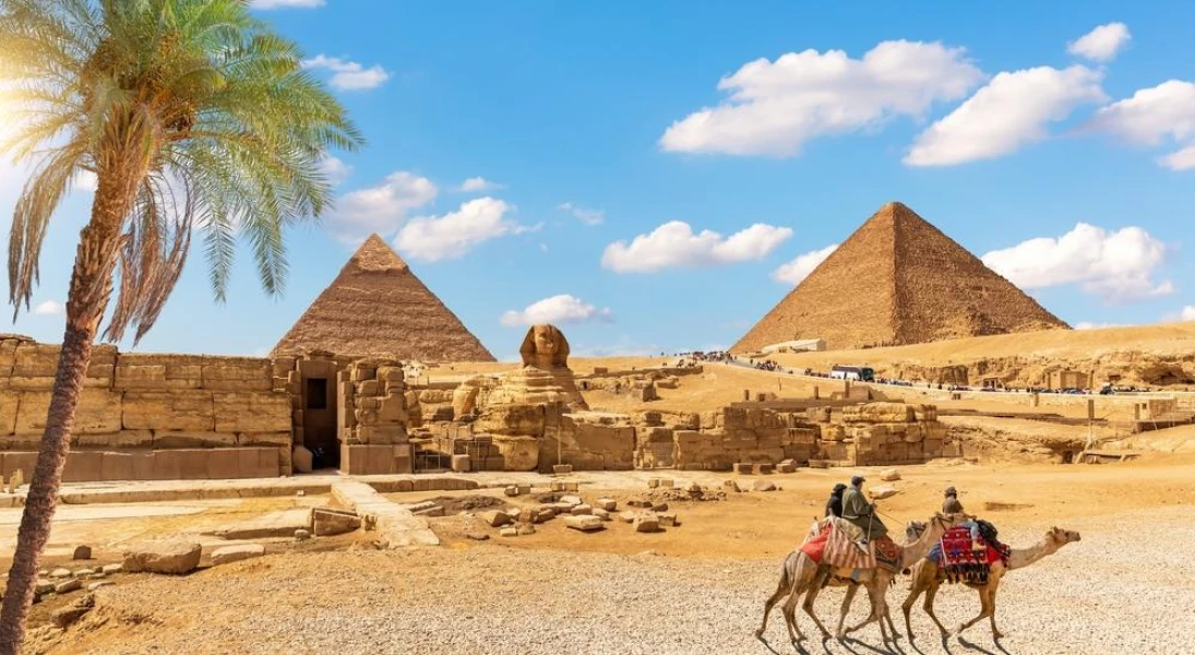 Giza Pyramids and Sphinx | Discover the Ruins of Egypt