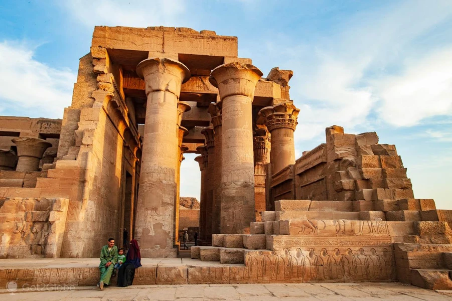 Kom Ombo Temple | Discover Happy Egypt