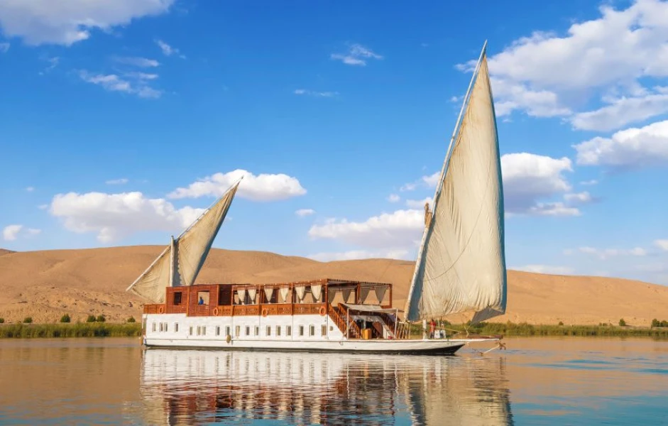 3 Nights Royal Cleopatra Dahabiya Nile Cruise From Aswan to Esna