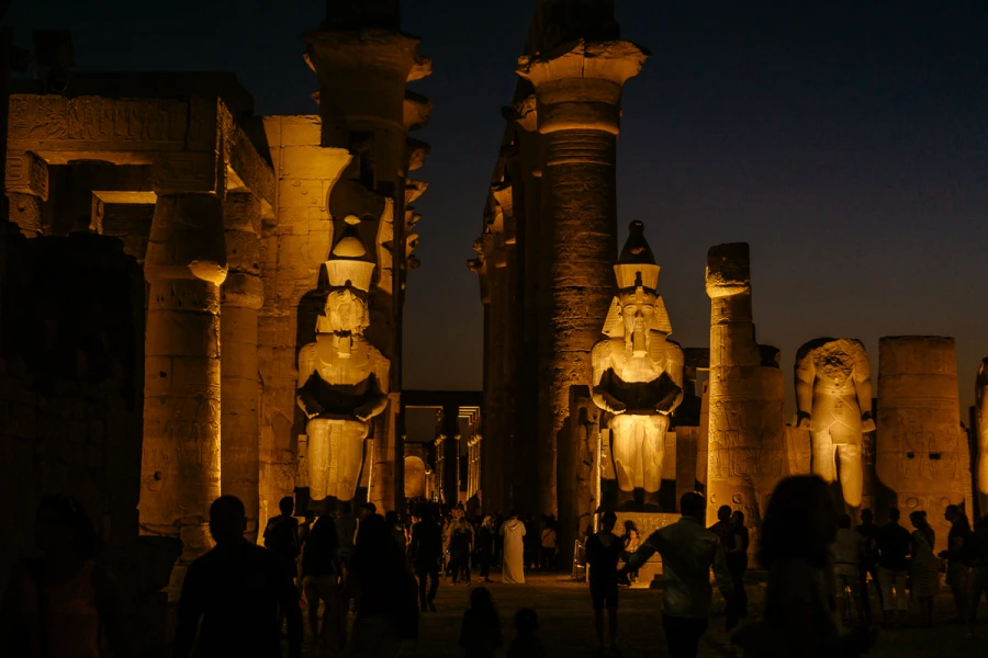 Tour di lusso in Egitto nel tempio di Karnak