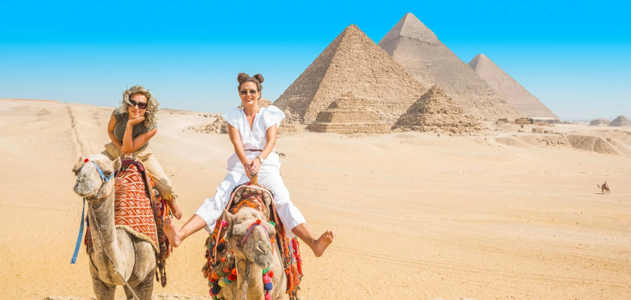 Camel ride giza pyramids