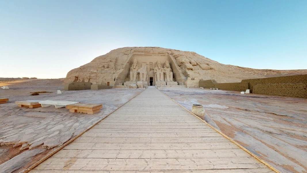 Abu Simbel tappa imperdibile dalle escursioni di Luxor
