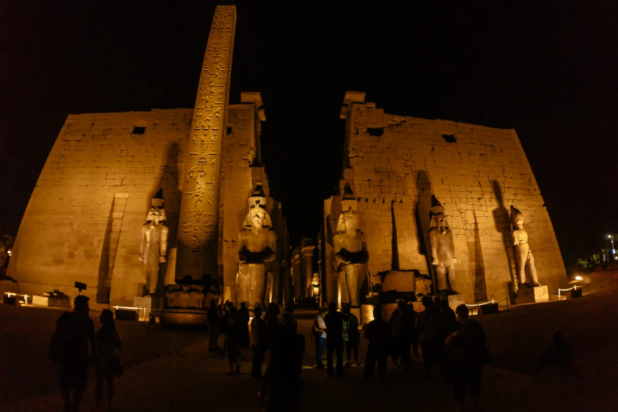 Célébrez Noël avec une visite magique au temple de Karnak
