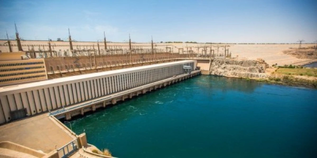 Visit the iconic Aswan High Dam this New Year