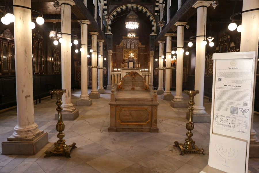 Visitez la synagogue Ben Ezra ce Noël