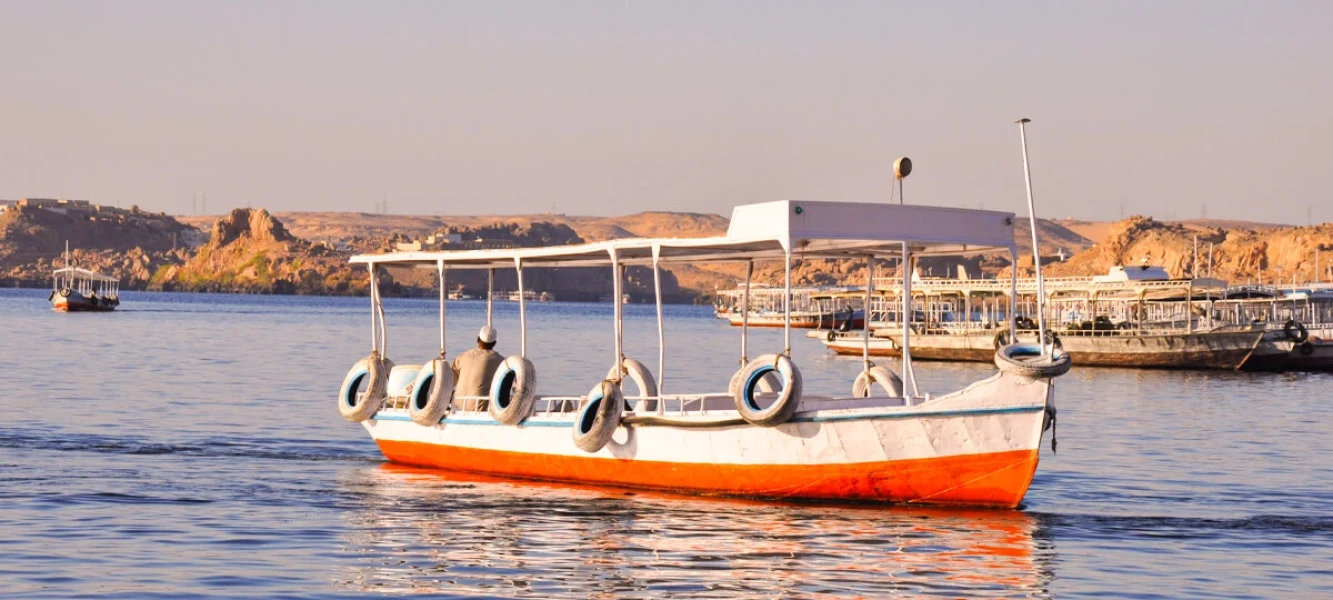 Fahrt mit der Kairoer Felucca vom Flughafen