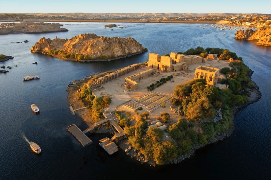 Visite du Haut-Dam, du Temple de Philae et de l'Obélisque Inachevé