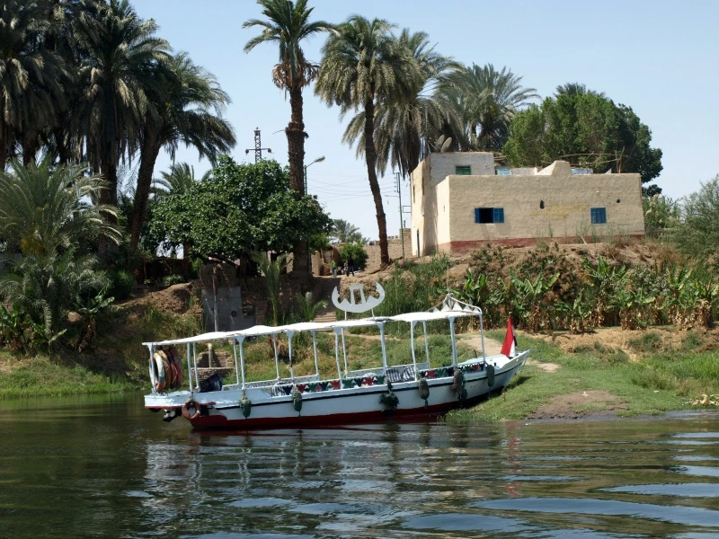 Motorboat Ride to Banana Island Luxor