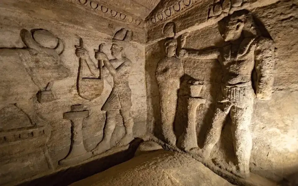 Kom El Shoqafa Catacombs