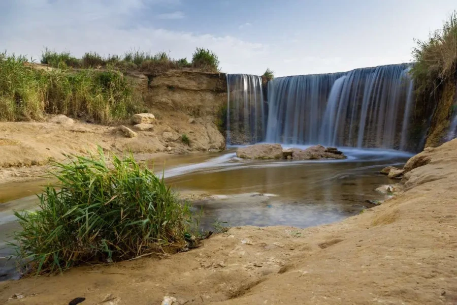Fayoum Oasis with lush greenery, lakes, and desert views