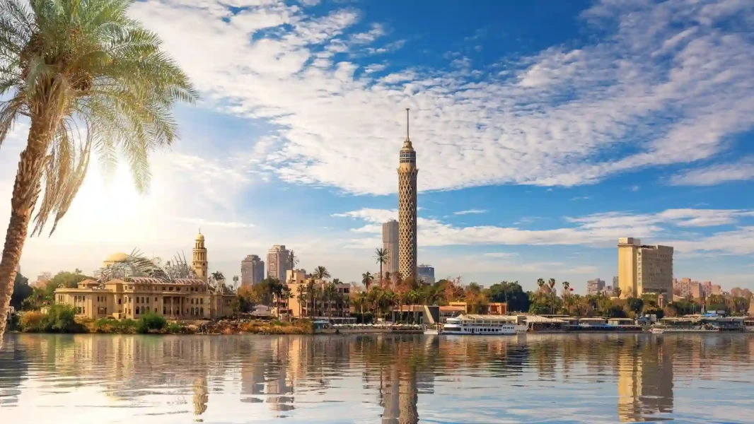 Explore Cairo
