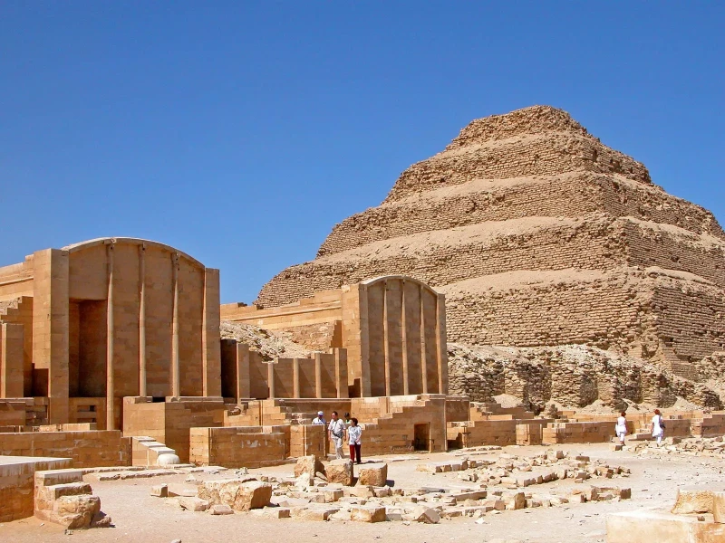 Saqqara pyramids