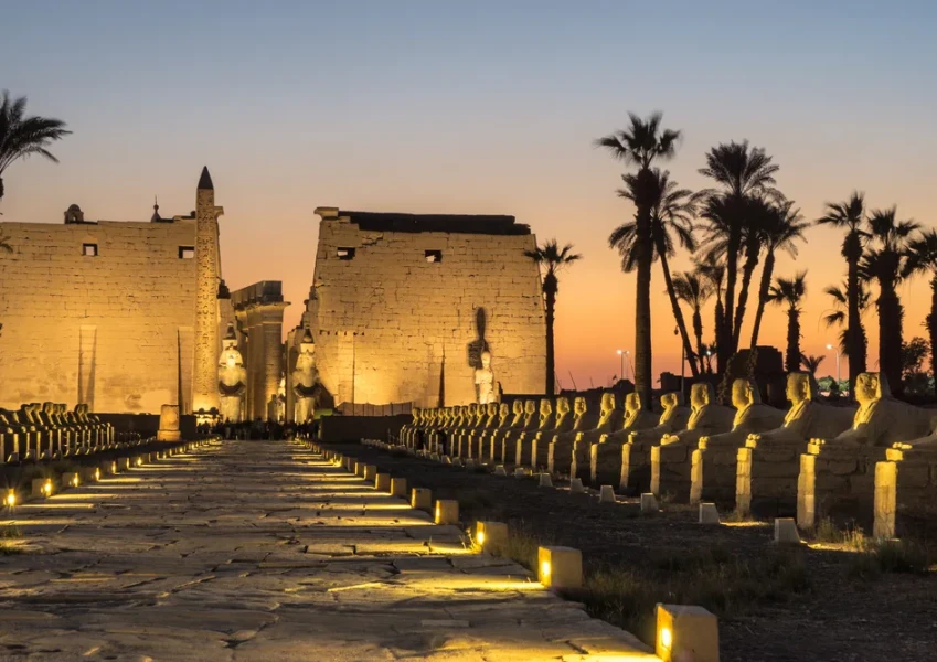 Passeio de Um Dia para Luxor saindo do Cairo de Avião