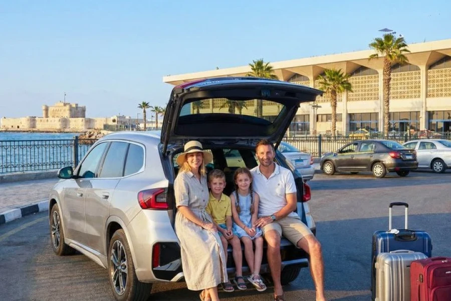Private tour vehicle
