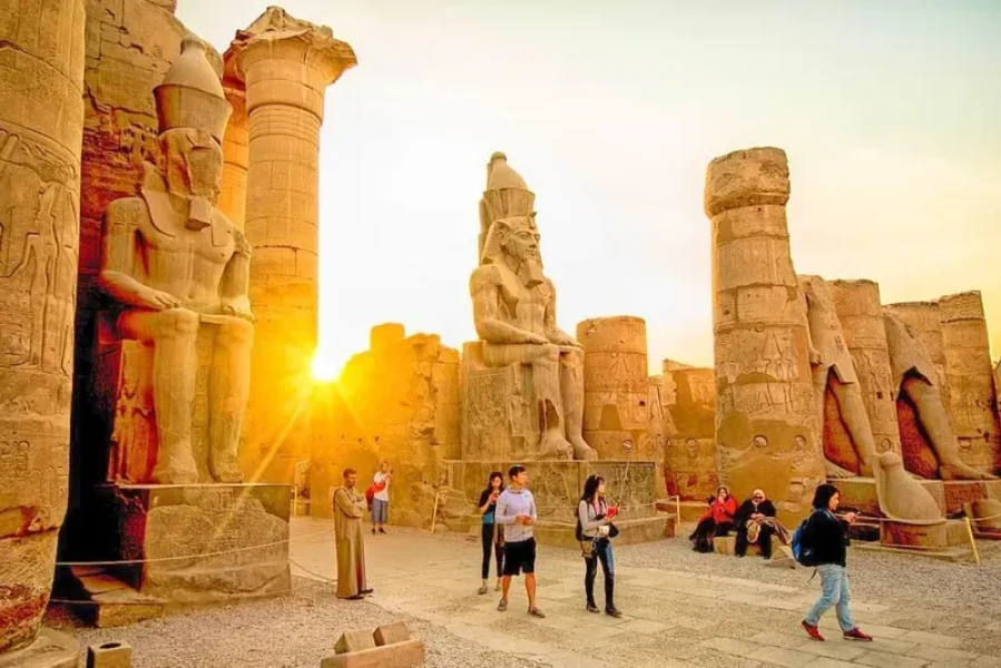 Luxor day tour with ancient sites