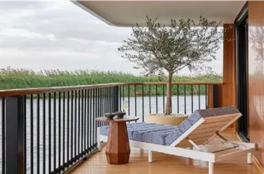 private terrace of a Deluxe Cabin on the Mazaj SIA