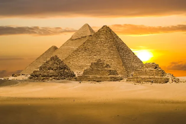 Viagem de 10 dias ao Egito em 2027 para o Eclipse: Cairo, Alexandria e Cruzeiro no Nilo