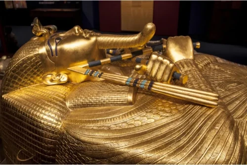 Tutankhamun: A Young King’s Journey
