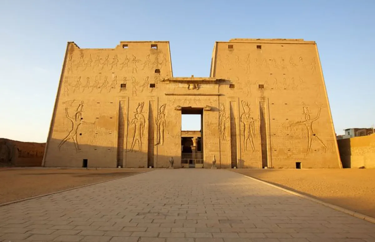 Egypt Total Solar Eclipse Tour 2027: 11 Days with Nile Paradise Cruise