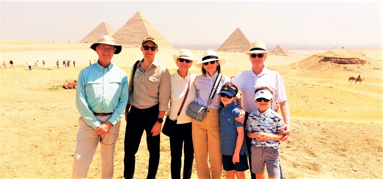 Tourists in Giza Pyramds