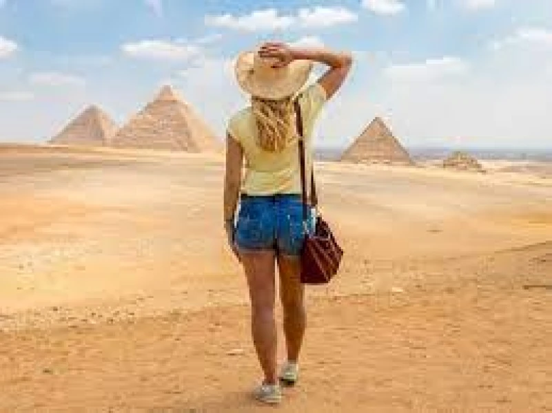 Tourists at Giza Pyramids