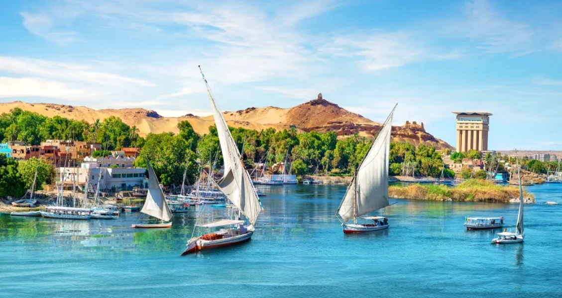 Felucca Rides and Traditional Boat Tours on the Nile