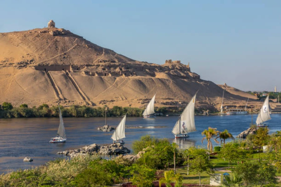 4 Nights Nile Cruise Tour from Luxor